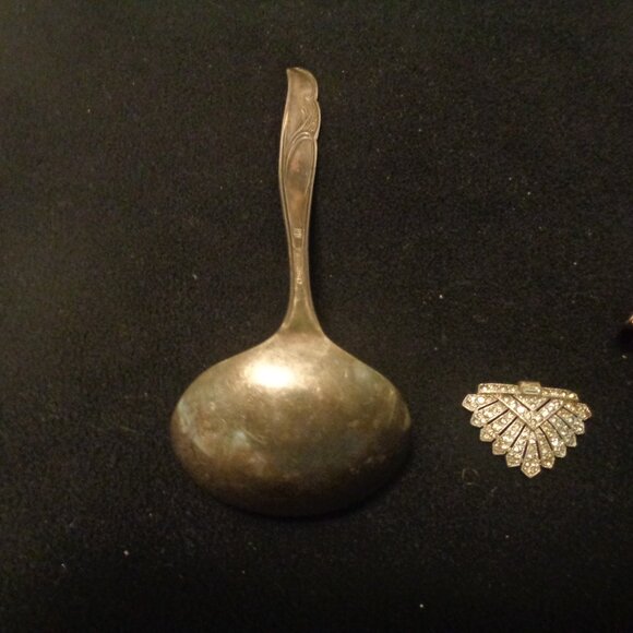 OLD & EARLY 1900S LADEL CLASP BOBBIN BEJEWELED METAL HAIR CLIP LOT - Picture 7 of 11